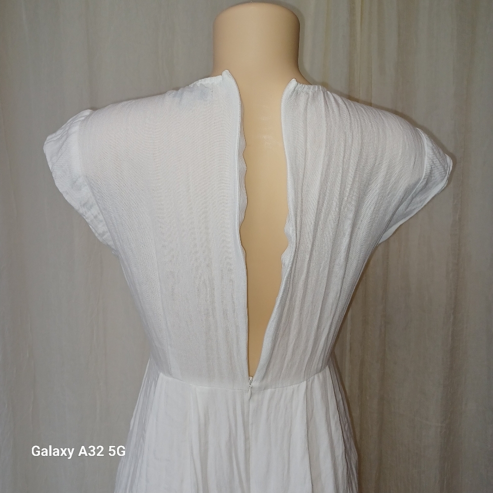 Polagram Women Size M White Dress with Pink and Blue Embroidery - Picture 8 of 15